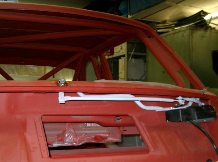 BMW 2002 Scheibenwischergestnge fr V8 Airbox optimiert